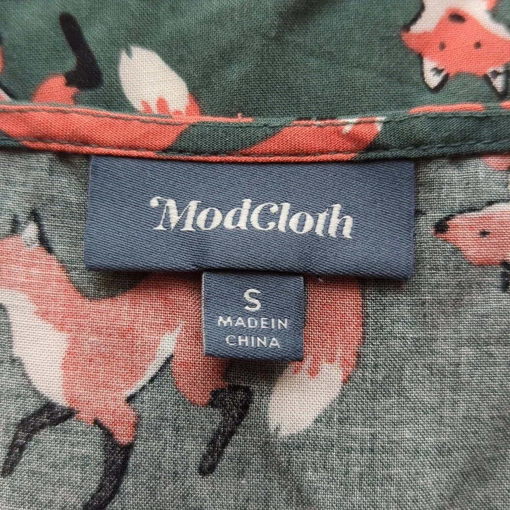 ModCloth Green Fox Sleeveless Top Size S - Picture 5 of 7
